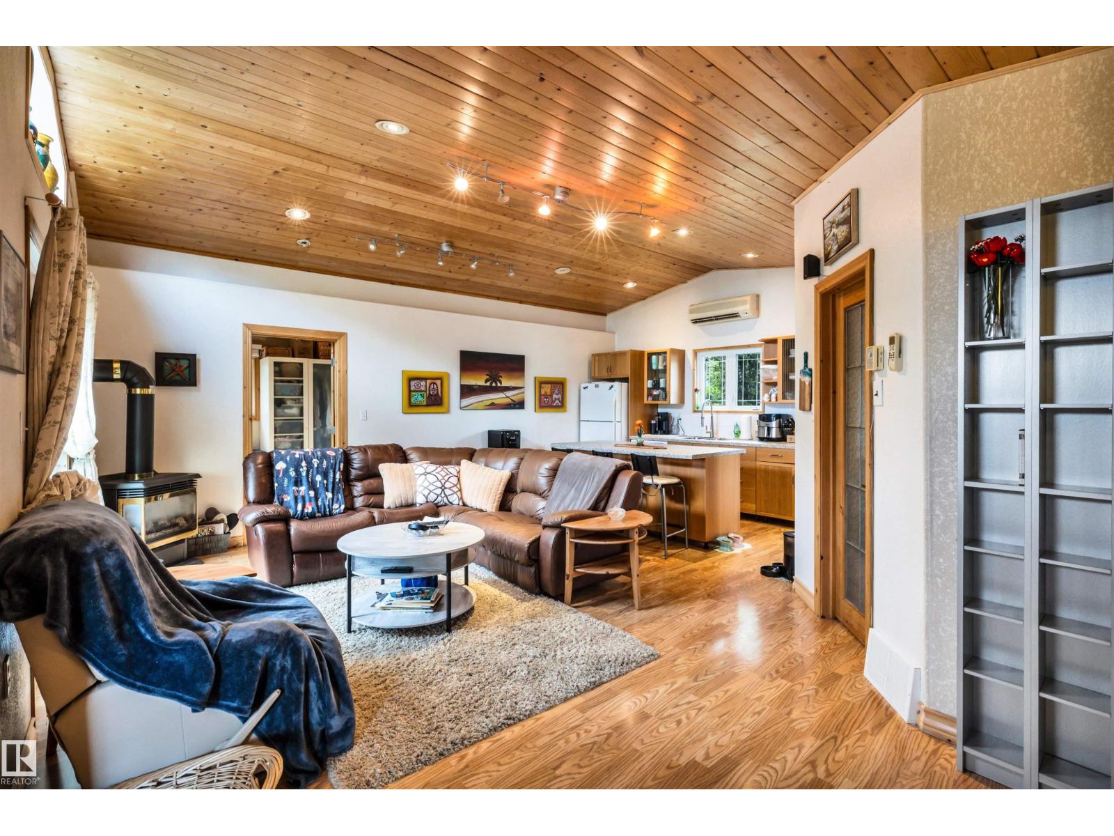 605 6st, Rural Lac Ste. Anne County, Alberta  T0E 1A0 - Photo 38 - E4475346