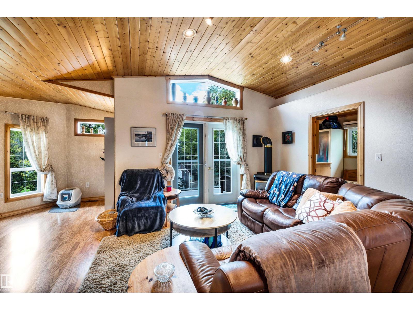 605 6st, Rural Lac Ste. Anne County, Alberta  T0E 1A0 - Photo 40 - E4475346