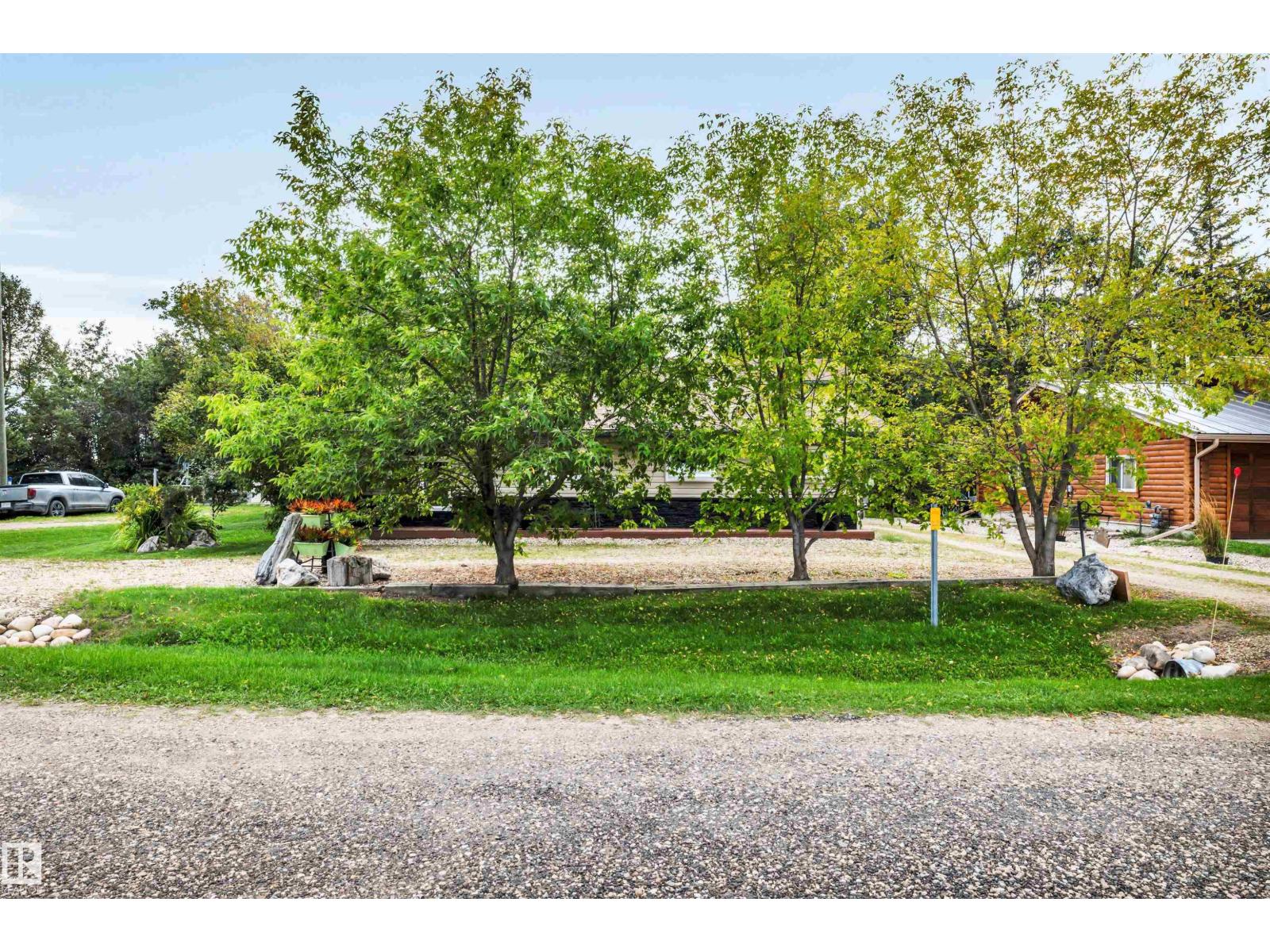 605 6st, Rural Lac Ste. Anne County, Alberta  T0E 1A0 - Photo 8 - E4475346