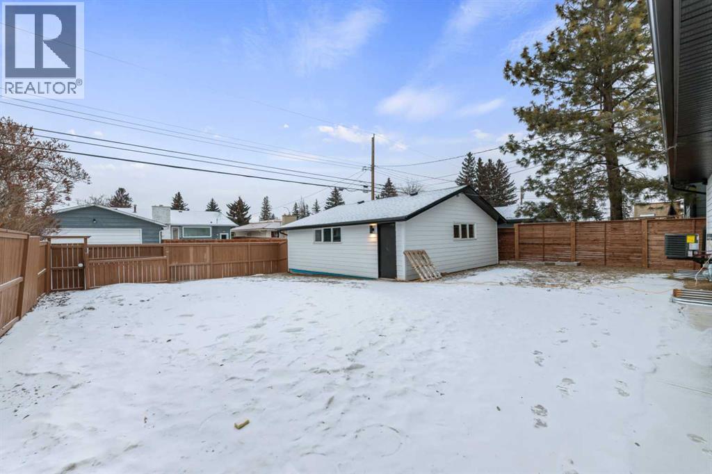 1024 Lake Christina Way Se, Calgary, Alberta  T2J 2R3 - Photo 46 - A2287300