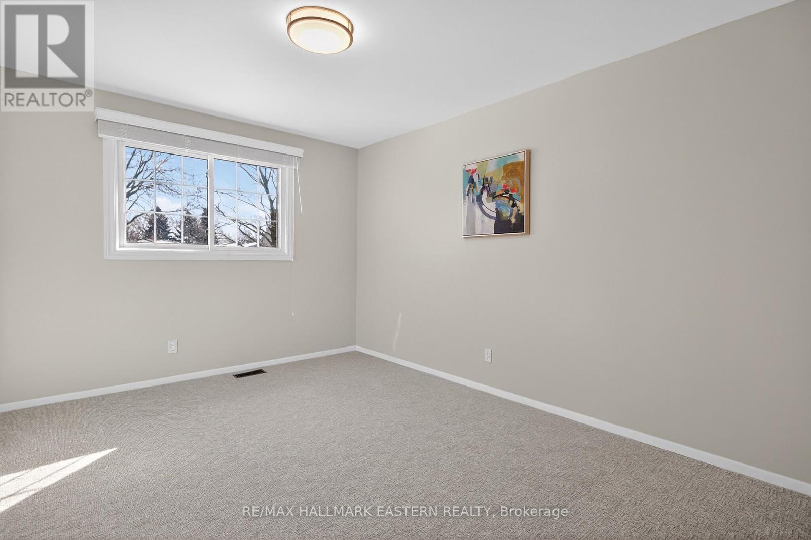 946 Beaufort Court, Oshawa (Eastdale), Ontario  L1G 7J8 - Photo 23 - E12830642