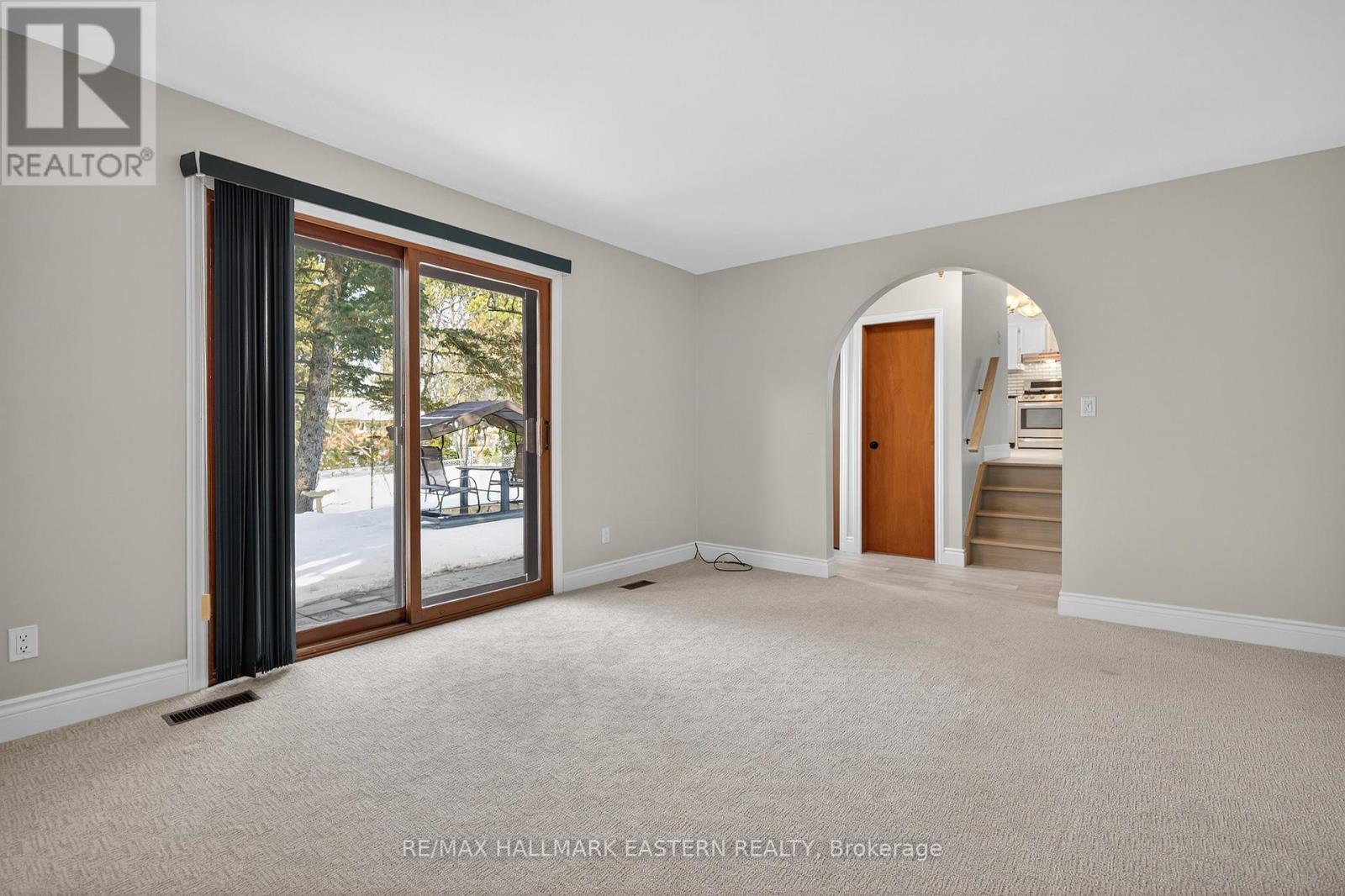 946 Beaufort Court, Oshawa (Eastdale), Ontario  L1G 7J8 - Photo 32 - E12830642