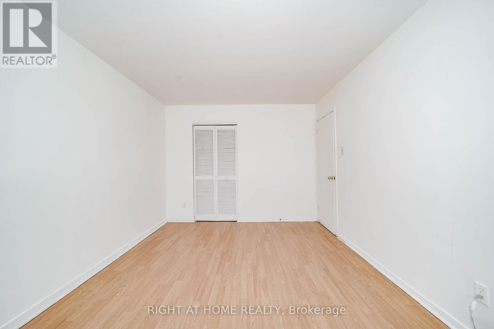 4 Pender Crescent, Toronto, Ontario  M1T 2M7 - Photo 18 - E12825406