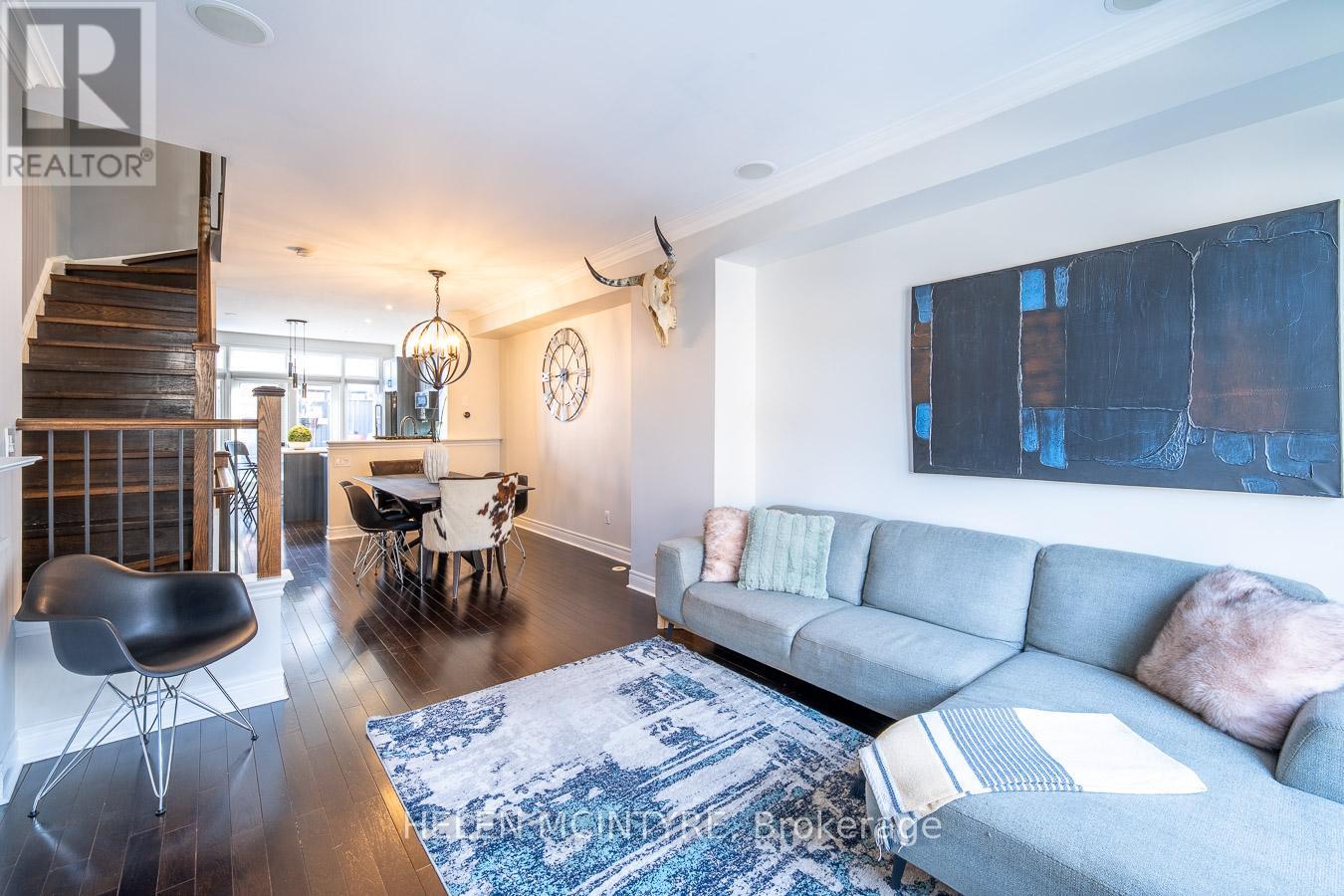 52 Cormier Heights, Toronto, Ontario  M8Z 0B5 - Photo 26 - W12808382