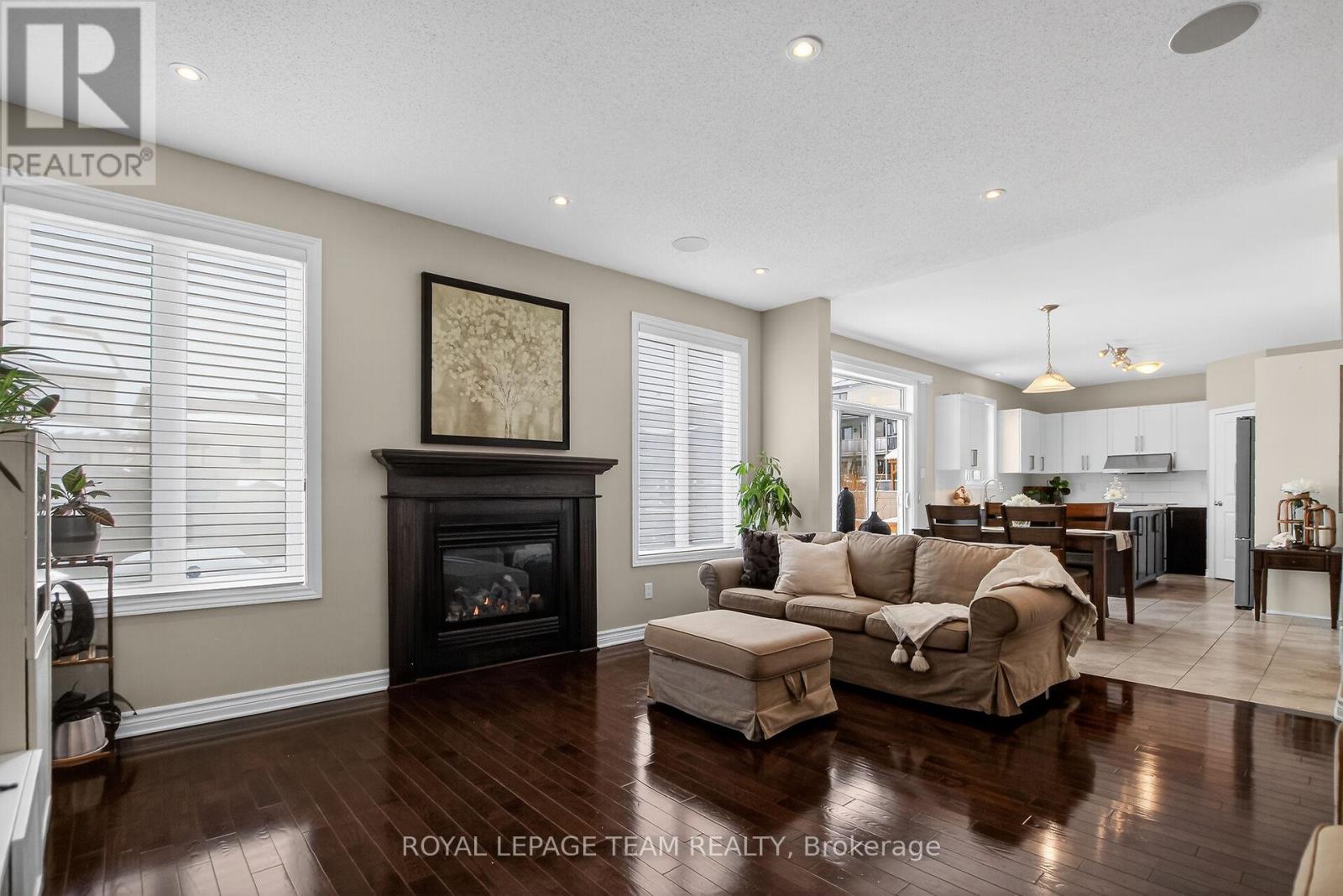 379 Langrell Crescent, Ottawa, Ontario  K2J 5R8 - Photo 12 - X12830634