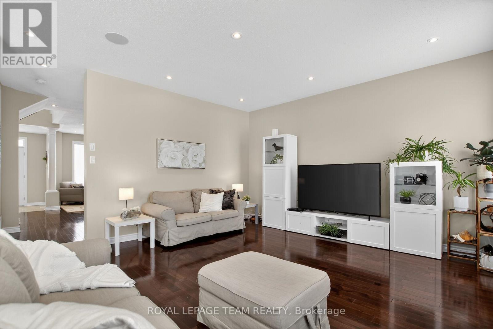 379 Langrell Crescent, Ottawa, Ontario  K2J 5R8 - Photo 14 - X12830634