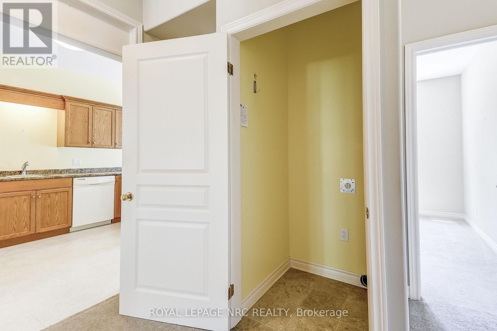 12 - 92 Loretta Drive, Niagara-On-The-Lake, Ontario  L0S 1T0 - Photo 17 - X12830648