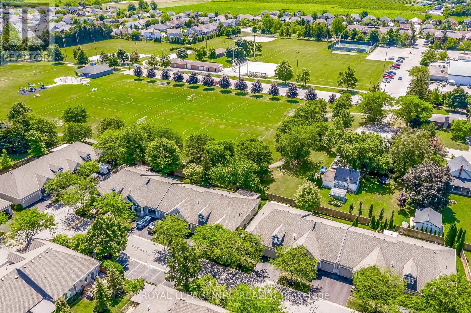 12 - 92 Loretta Drive, Niagara-On-The-Lake, Ontario  L0S 1T0 - Photo 36 - X12830648