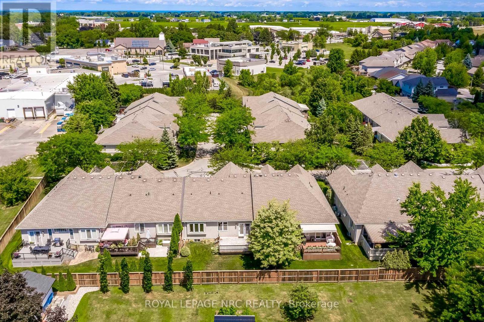 12 - 92 Loretta Drive, Niagara-On-The-Lake, Ontario  L0S 1T0 - Photo 40 - X12830648