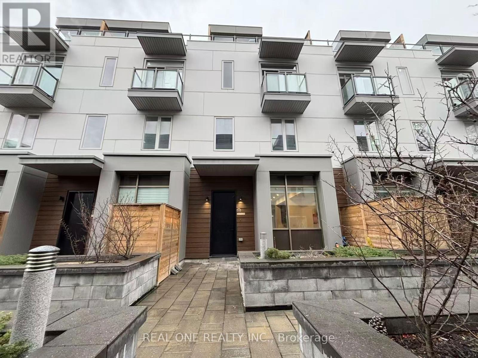 3 - 35 Dervock Crescent, Toronto, Ontario  M2K 0G7 - Photo 2 - C12830644