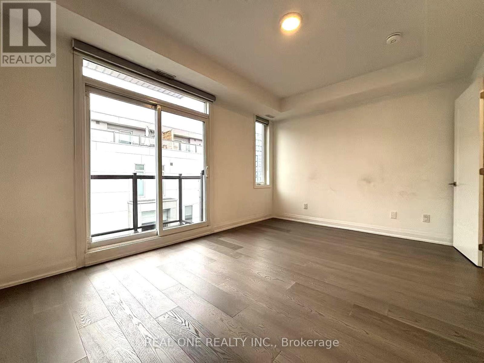 3 - 35 Dervock Crescent, Toronto, Ontario  M2K 0G7 - Photo 35 - C12830644