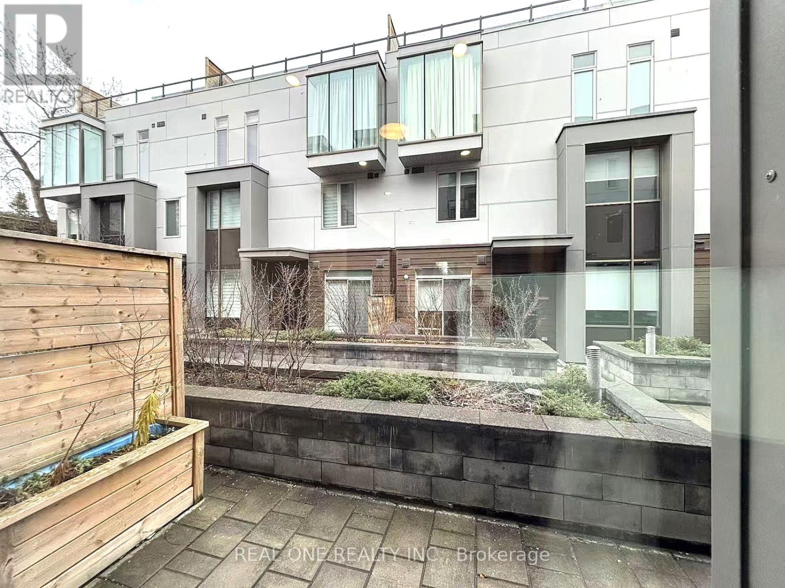 3 - 35 Dervock Crescent, Toronto, Ontario  M2K 0G7 - Photo 8 - C12830644