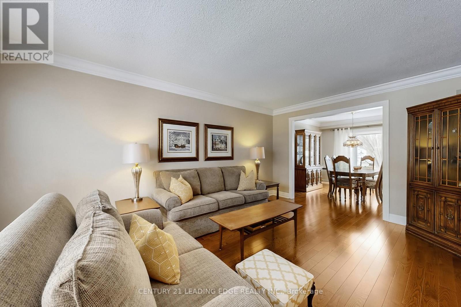 22 Sir Gawaine Place, Markham, Ontario  L3P 3A2 - Photo 5 - N12830680