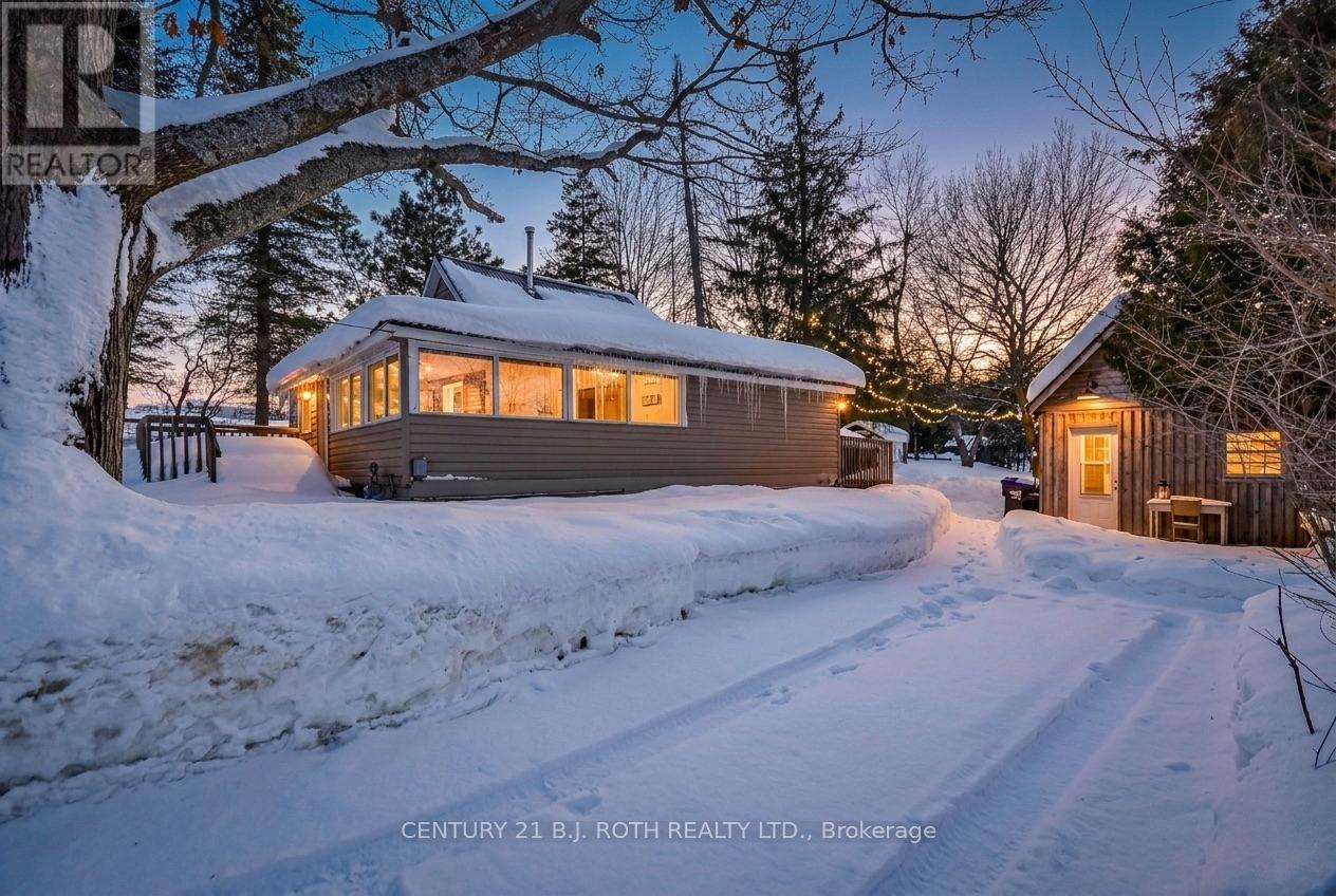 112 Ouida Street, Tay (Waubaushene), Ontario  L0K 2C0 - Photo 4 - S12830682