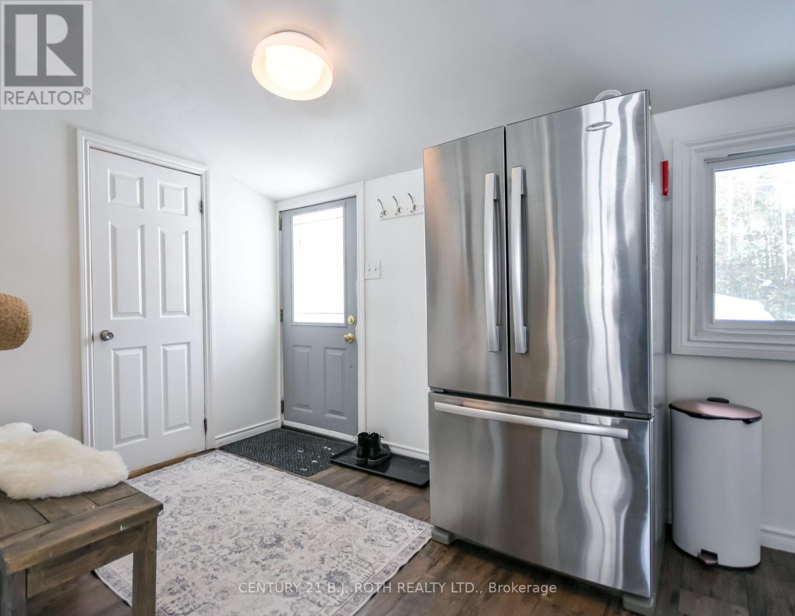 112 Ouida Street, Tay (Waubaushene), Ontario  L0K 2C0 - Photo 6 - S12830682