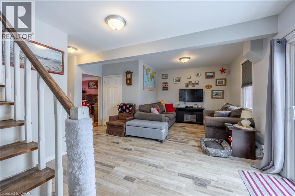 79 Gordon Street, Brantford, Ontario  N3S 2N5 - Photo 14 - 40808194