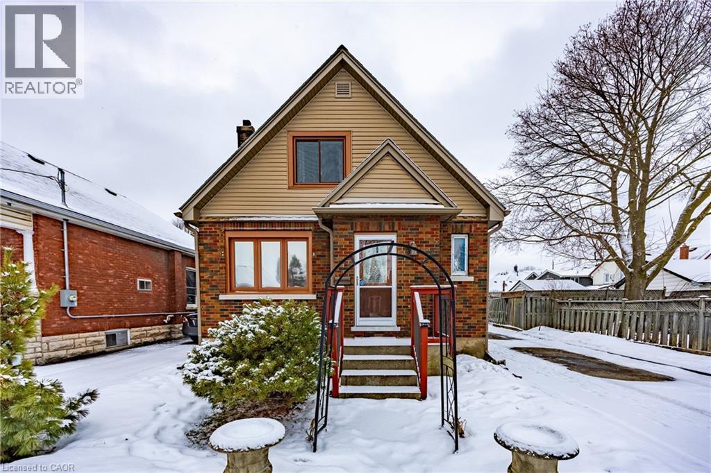 79 Gordon Street, Brantford, Ontario  N3S 2N5 - Photo 2 - 40808194