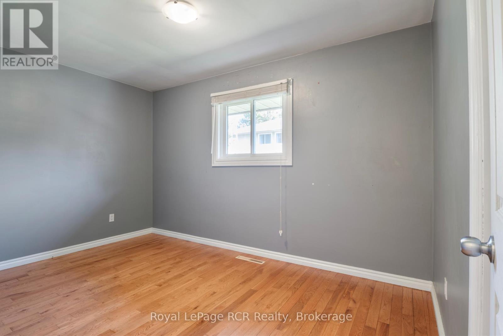 141 North Water Street W, Wellington North, Ontario  N0G 2L3 - Photo 22 - X12830690