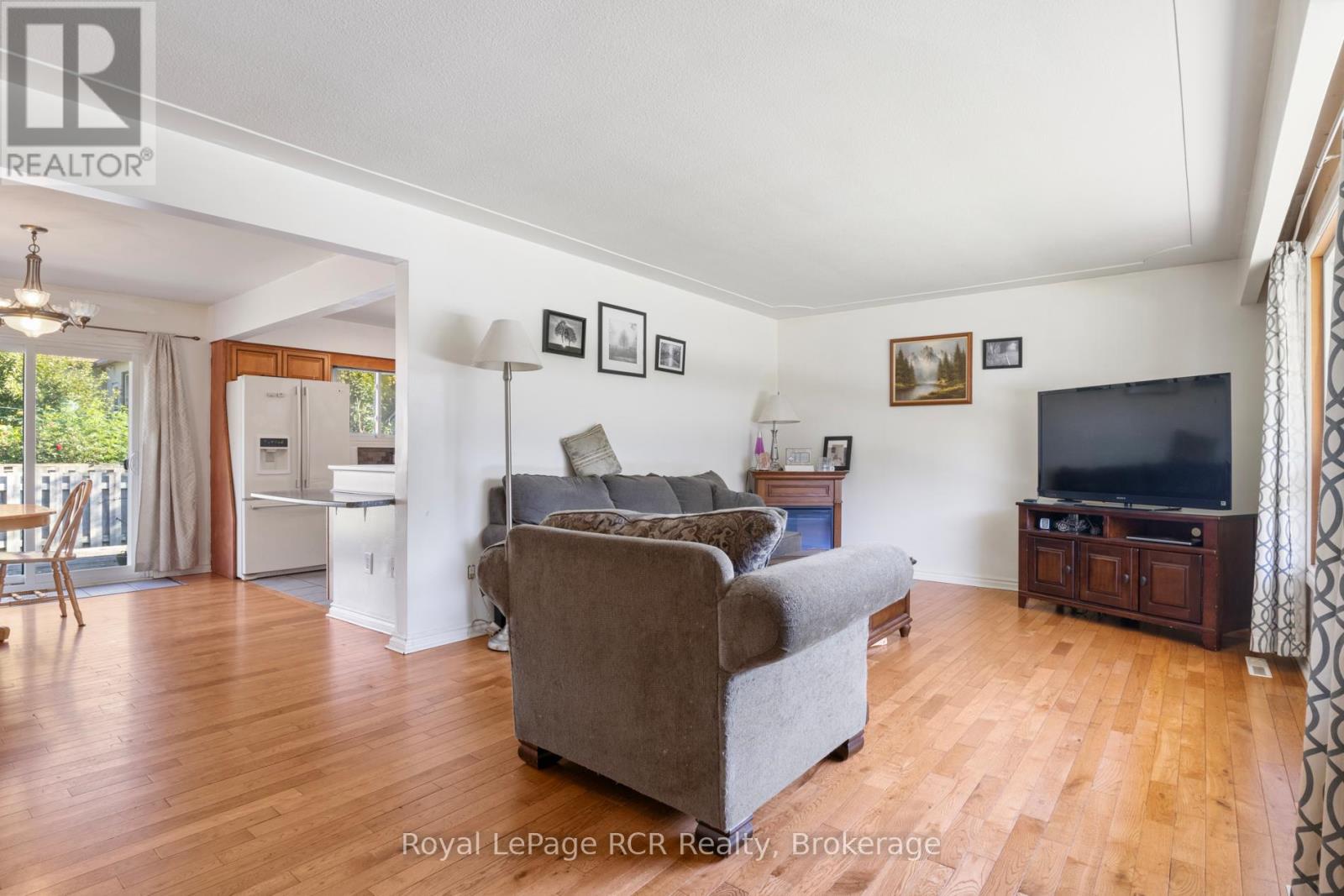 141 North Water Street W, Wellington North, Ontario  N0G 2L3 - Photo 9 - X12830690