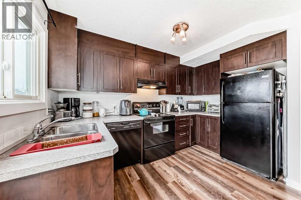 1227 137 Avenue Se, Calgary, Alberta  T2J 6N5 - Photo 4 - A2289554