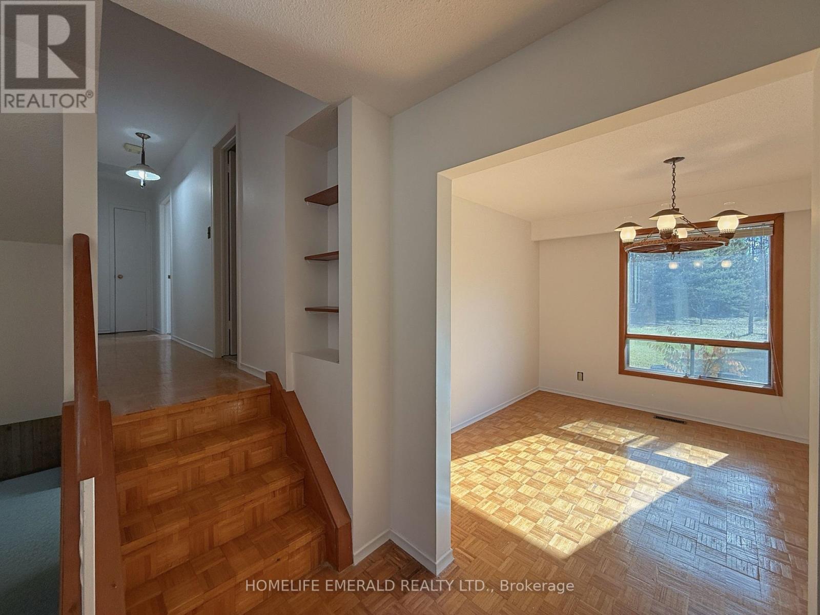 8169 Main Street E, Adjala-Tosorontio (Lisle), Ontario  L0M 1M0 - Photo 9 - N12830712