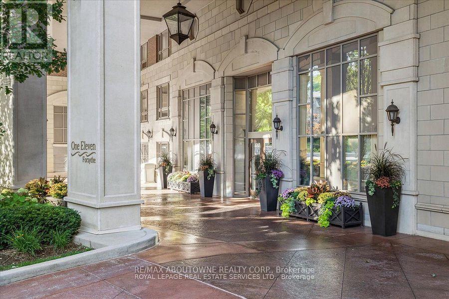 401 - 111 Forsythe Street, Oakville, Ontario  L6K 3J9 - Photo 25 - W12830702
