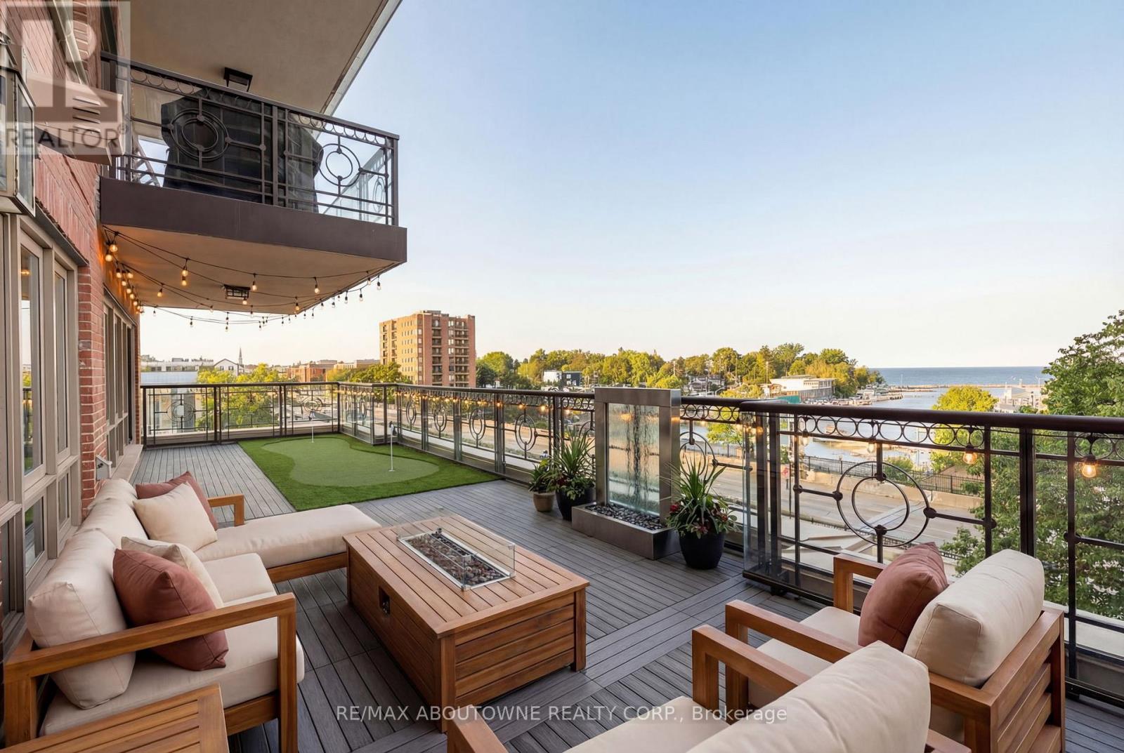 401 - 111 Forsythe Street, Oakville, Ontario  L6K 3J9 - Photo 26 - W12830702