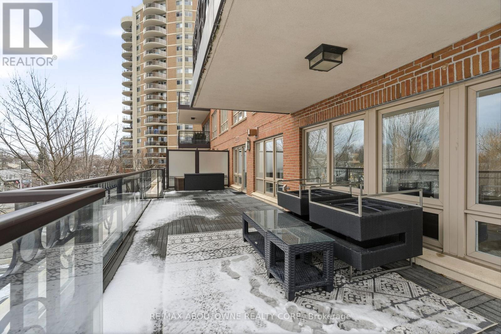 401 - 111 Forsythe Street, Oakville, Ontario  L6K 3J9 - Photo 29 - W12830702