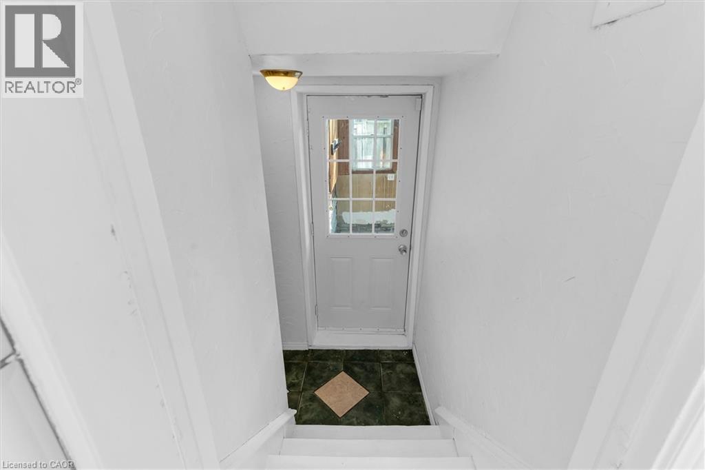 40 West 3rd Street, Hamilton, Ontario  L9C 3J9 - Photo 26 - 40806864