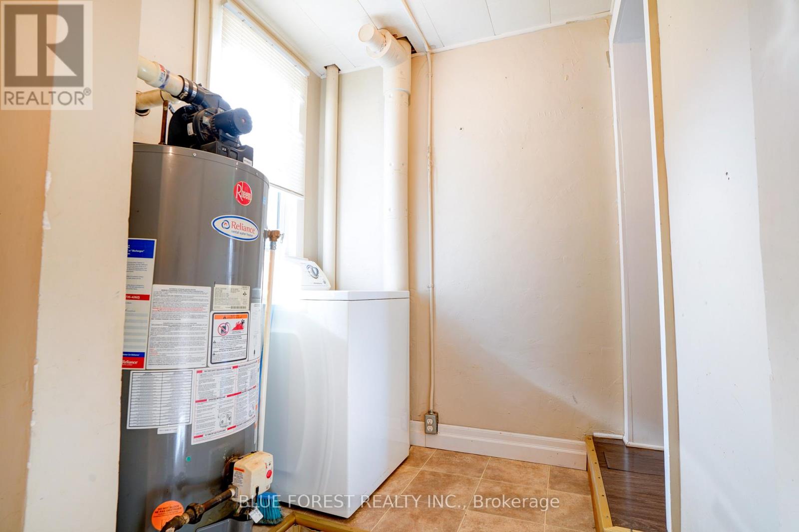 22557 Queens Line, West Elgin, Ontario  N0L 2C0 - Photo 25 - X12830722