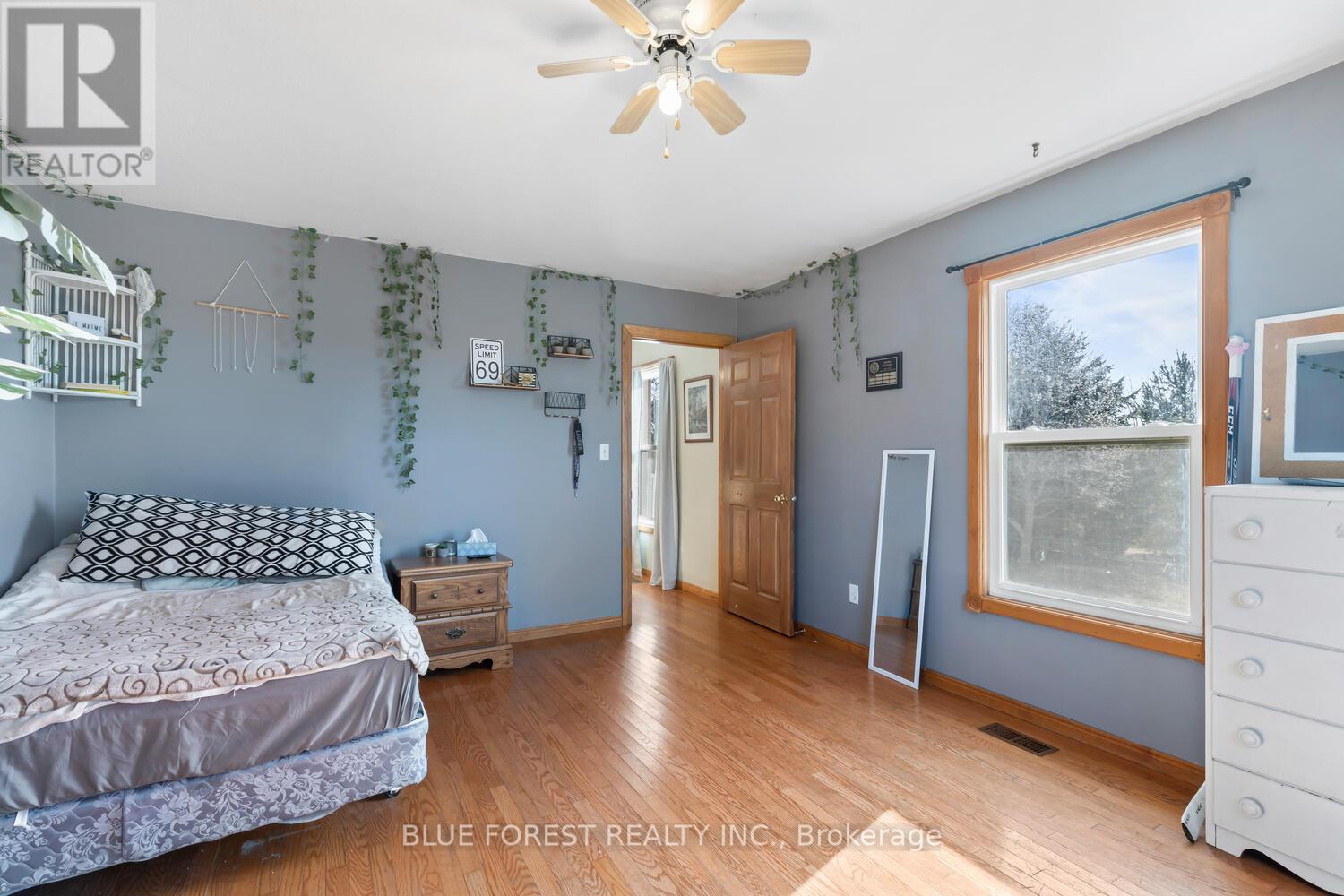 22120 Talbot Road, West Elgin, Ontario  N0L 2C0 - Photo 19 - X12830724