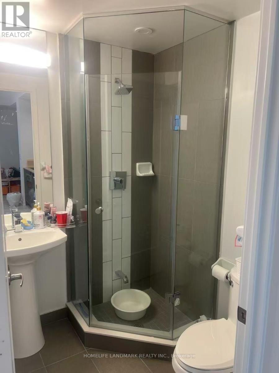 901 - 70 Princess Street, Toronto, Ontario  M5A 0X6 - Photo 6 - C12830716