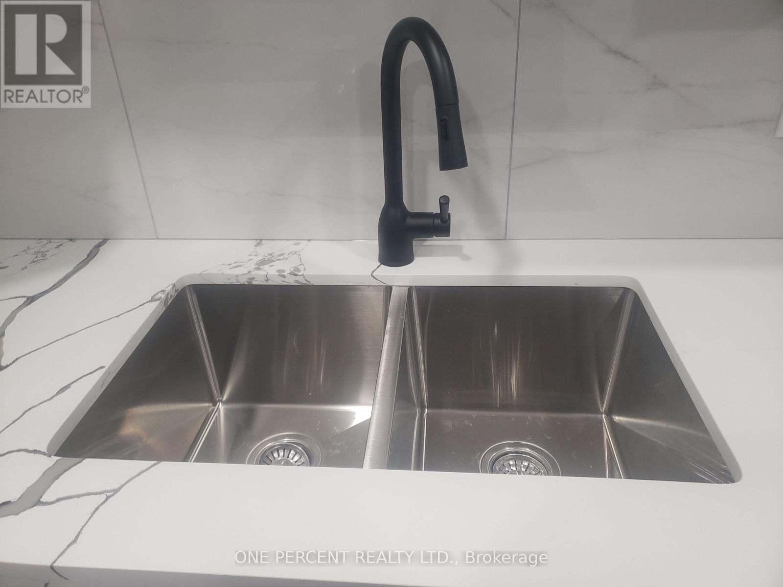 1445 Cordick Street, Oshawa, Ontario  L1K 0K2 - Photo 10 - E12830728