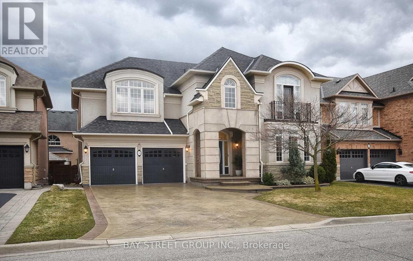 336 Turning Leaf Road, Oakville, Ontario  L6L 6W7 - Photo 6 - W12830732