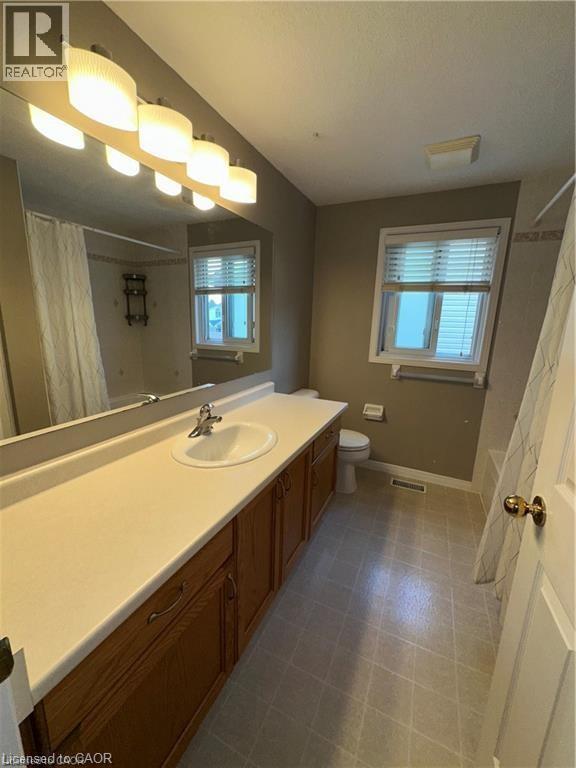 158 Wilderness Drive, Kitchener, Ontario  N2E 3R7 - Photo 17 - 40805072