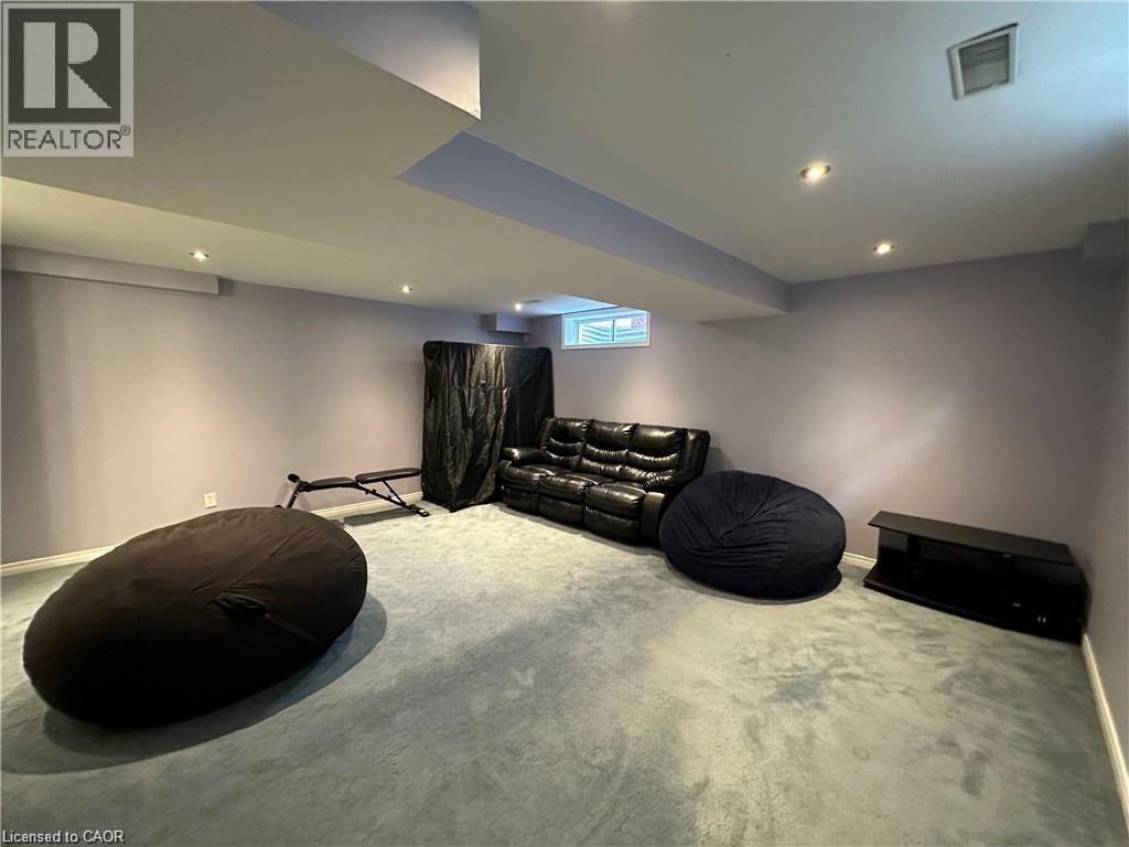 158 Wilderness Drive, Kitchener, Ontario  N2E 3R7 - Photo 26 - 40805072