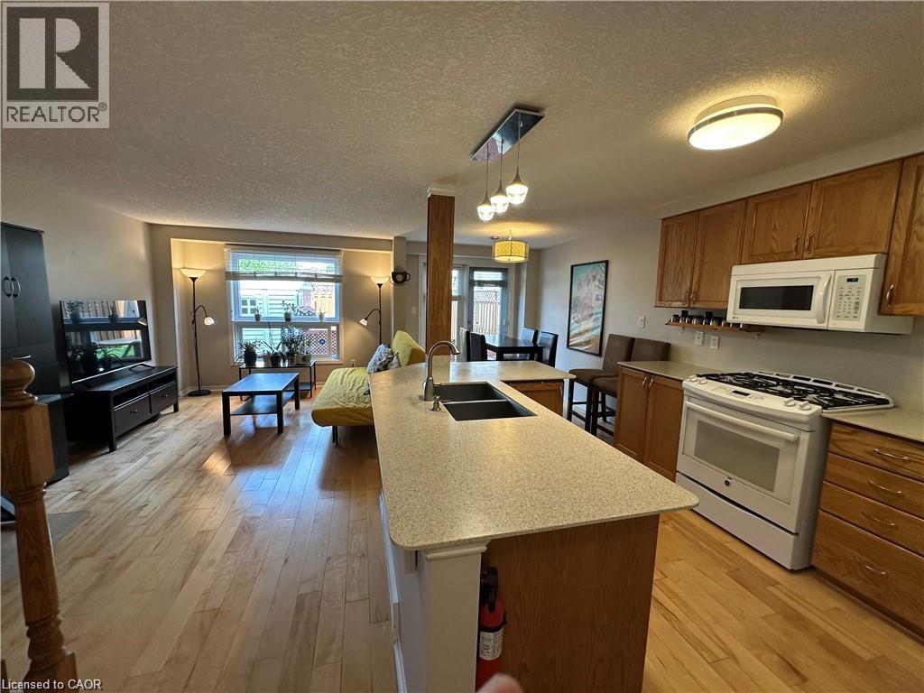 158 Wilderness Drive, Kitchener, Ontario  N2E 3R7 - Photo 6 - 40805072