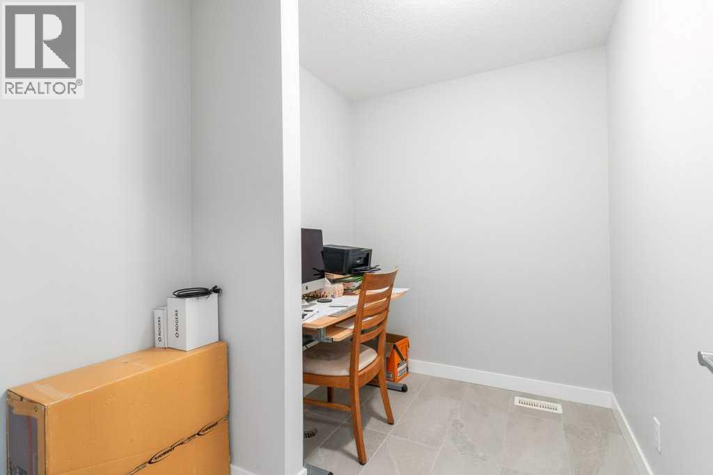 973 Midtown Avenue Sw, Airdrie, Alberta  T4B 4V7 - Photo 22 - A2280381