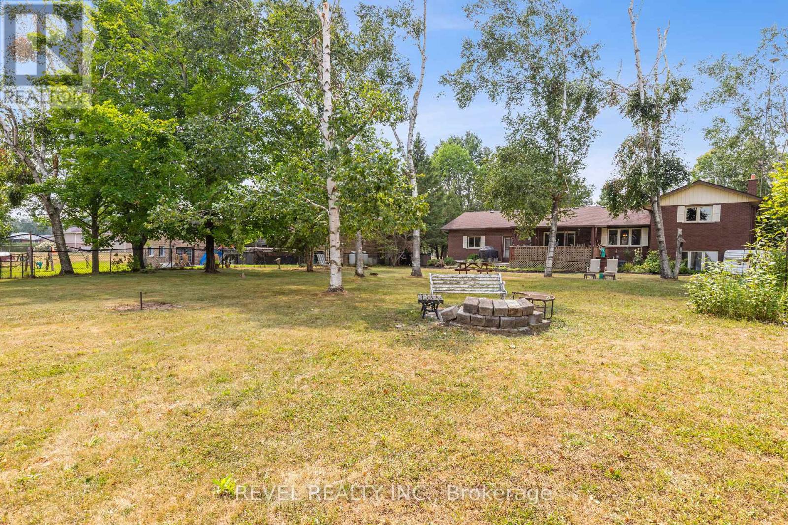 126 Pinewood Boulevard, Kawartha Lakes, Ontario  K0M 2T0 - Photo 43 - X12830740