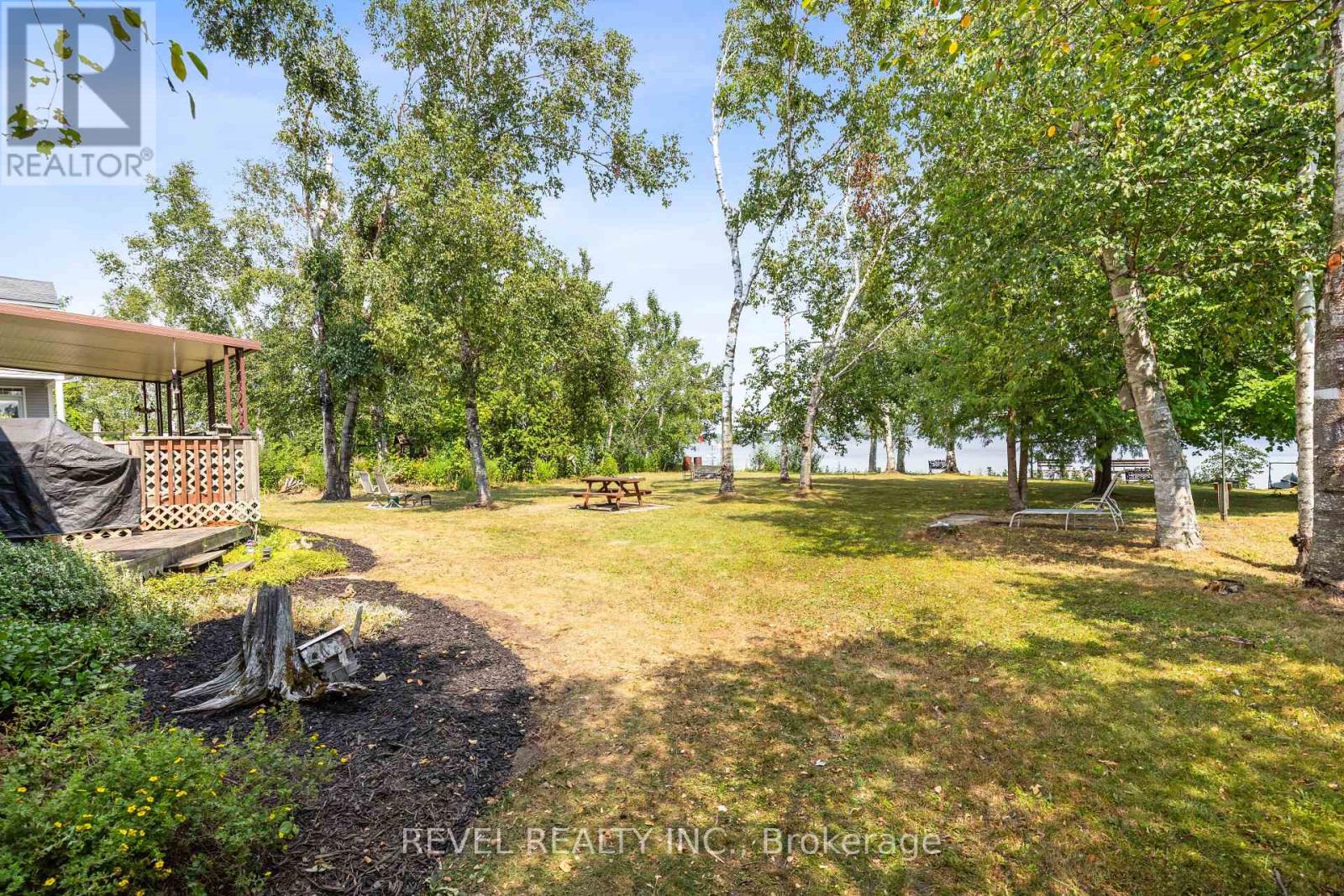 126 Pinewood Boulevard, Kawartha Lakes, Ontario  K0M 2T0 - Photo 48 - X12830740