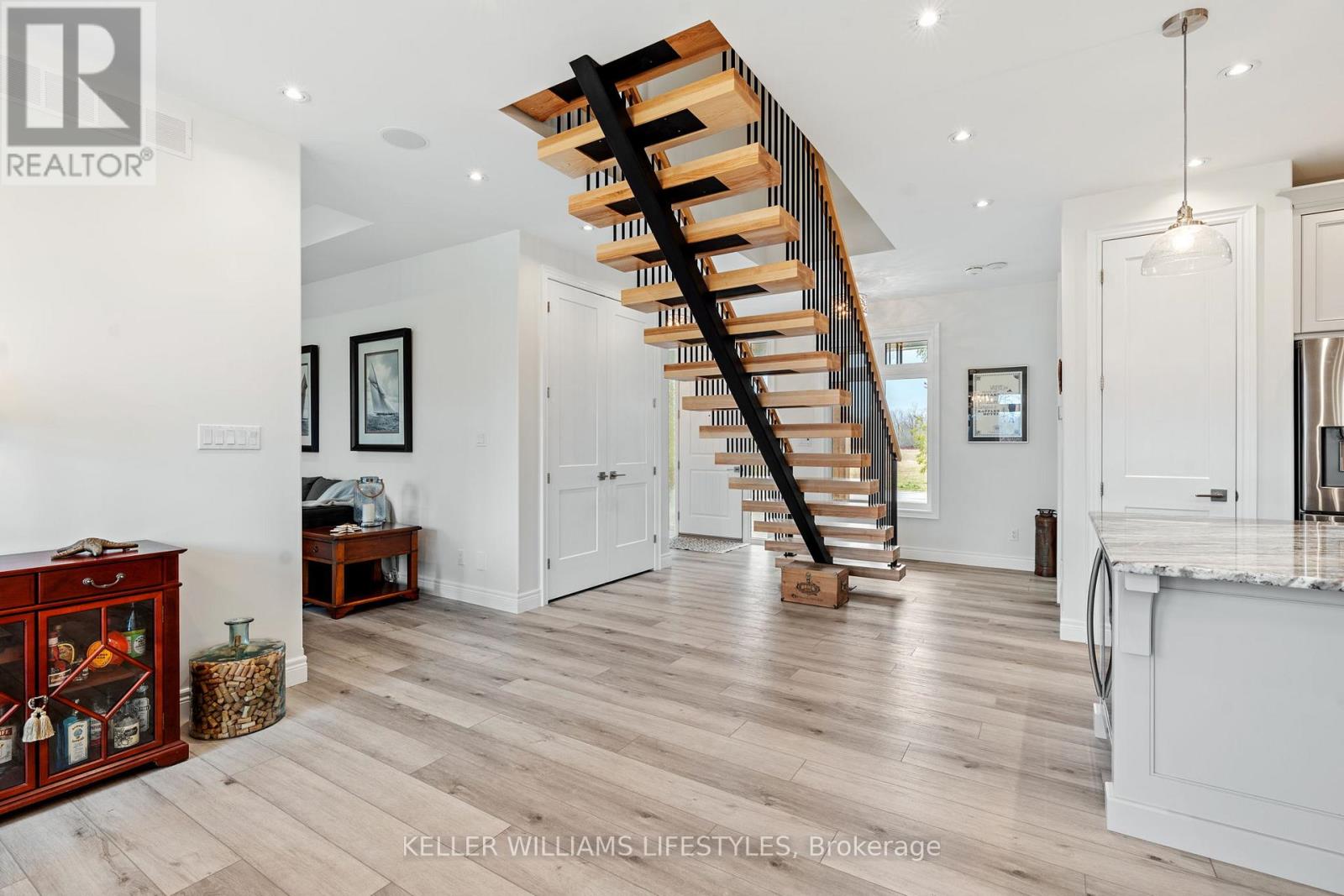 34180 Melena Beach Side Road, Bluewater, Ontario  N0M 1G0 - Photo 27 - X12830754