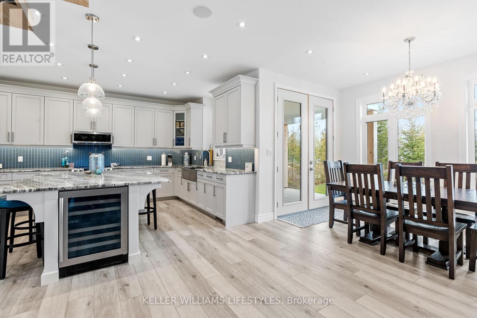 34180 Melena Beach Side Road, Bluewater, Ontario  N0M 1G0 - Photo 32 - X12830754