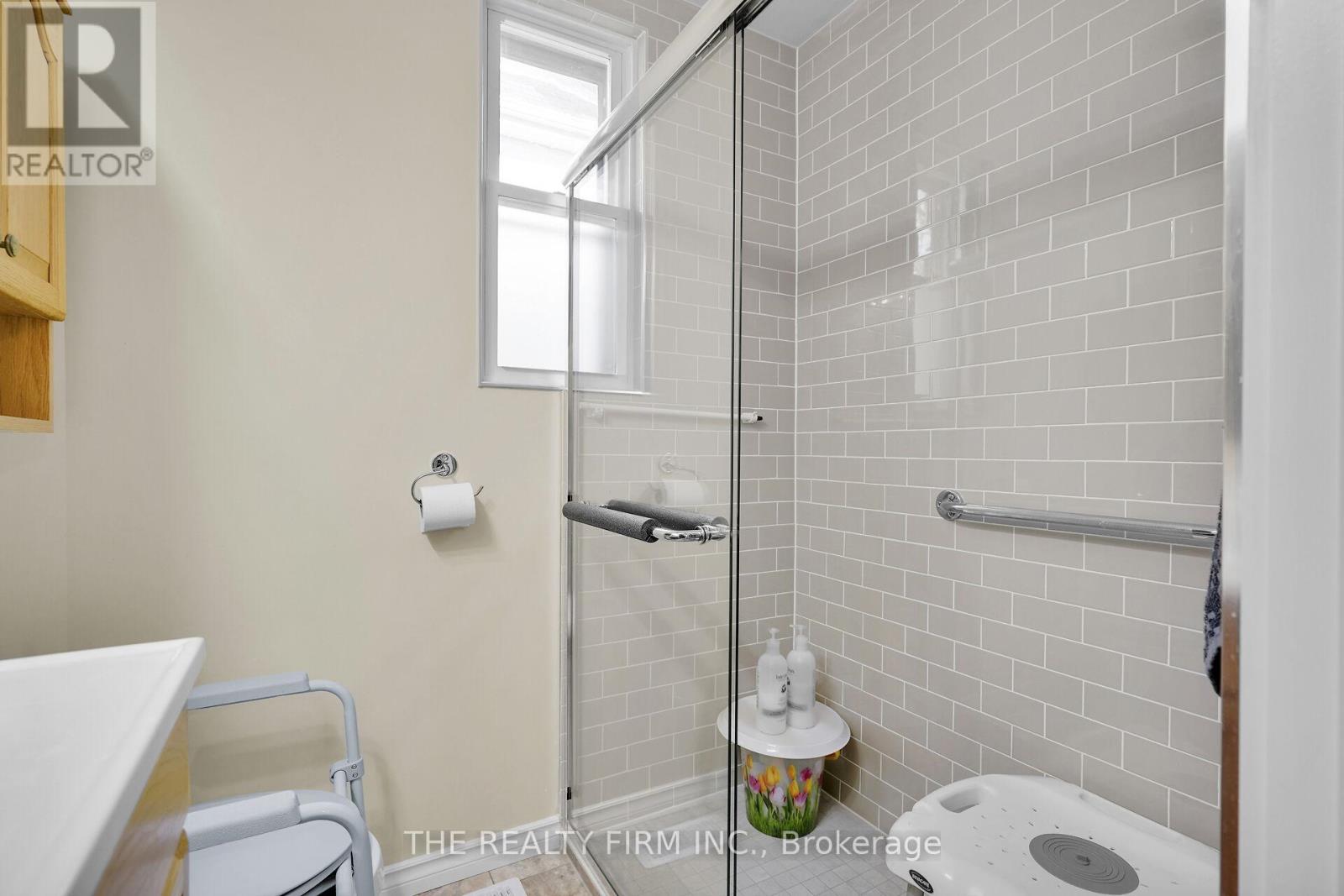 924 Princess Avenue, London East, Ontario  N5W 3M6 - Photo 17 - X12830776