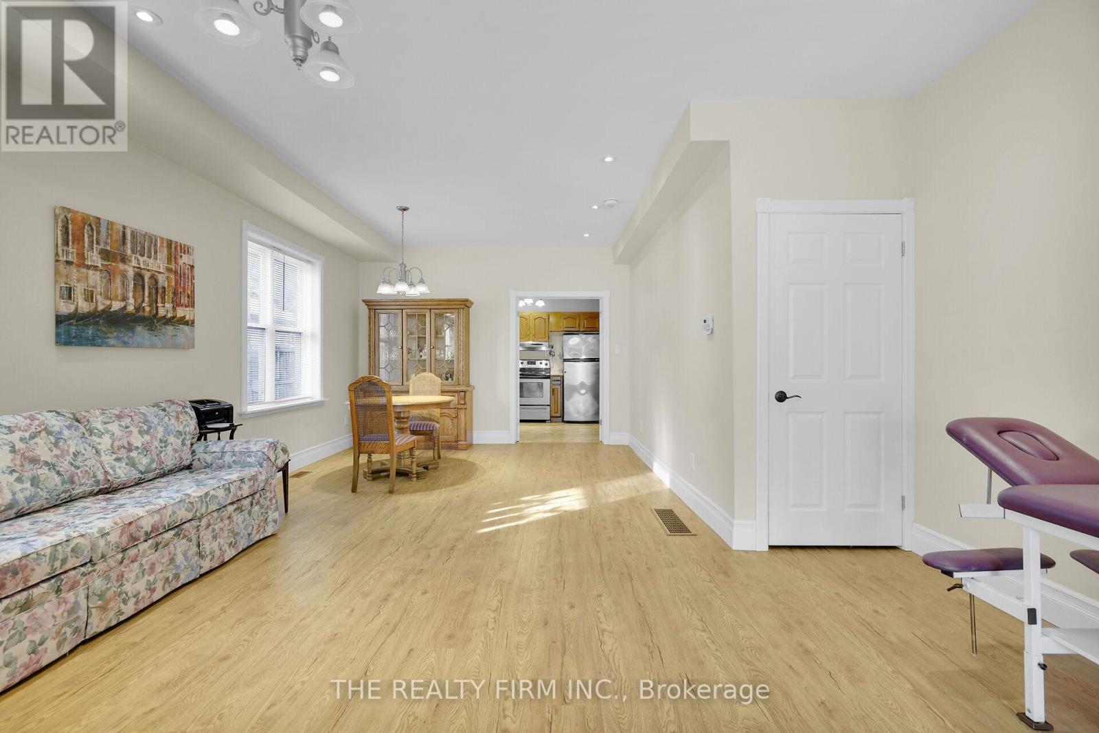 924 Princess Avenue, London East, Ontario  N5W 3M6 - Photo 9 - X12830776