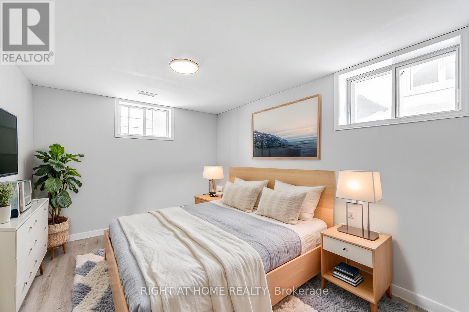 B - 902 Kenzie Street, Ottawa, Ontario  K1Z 6E4 - Photo 14 - X12830786