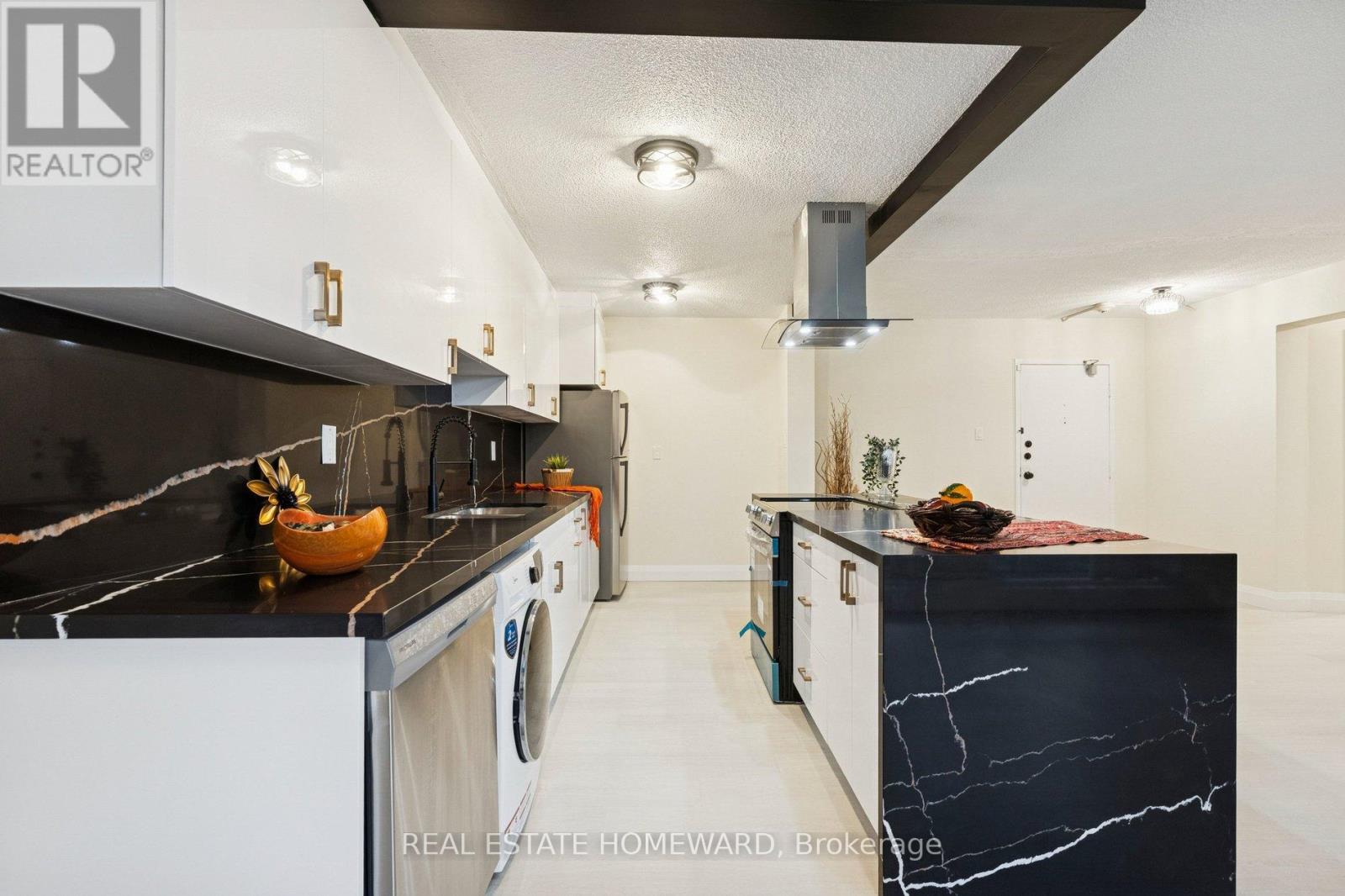 209 - 1210 Radom Street, Pickering, Ontario  L1W 2Z3 - Photo 8 - E12830796