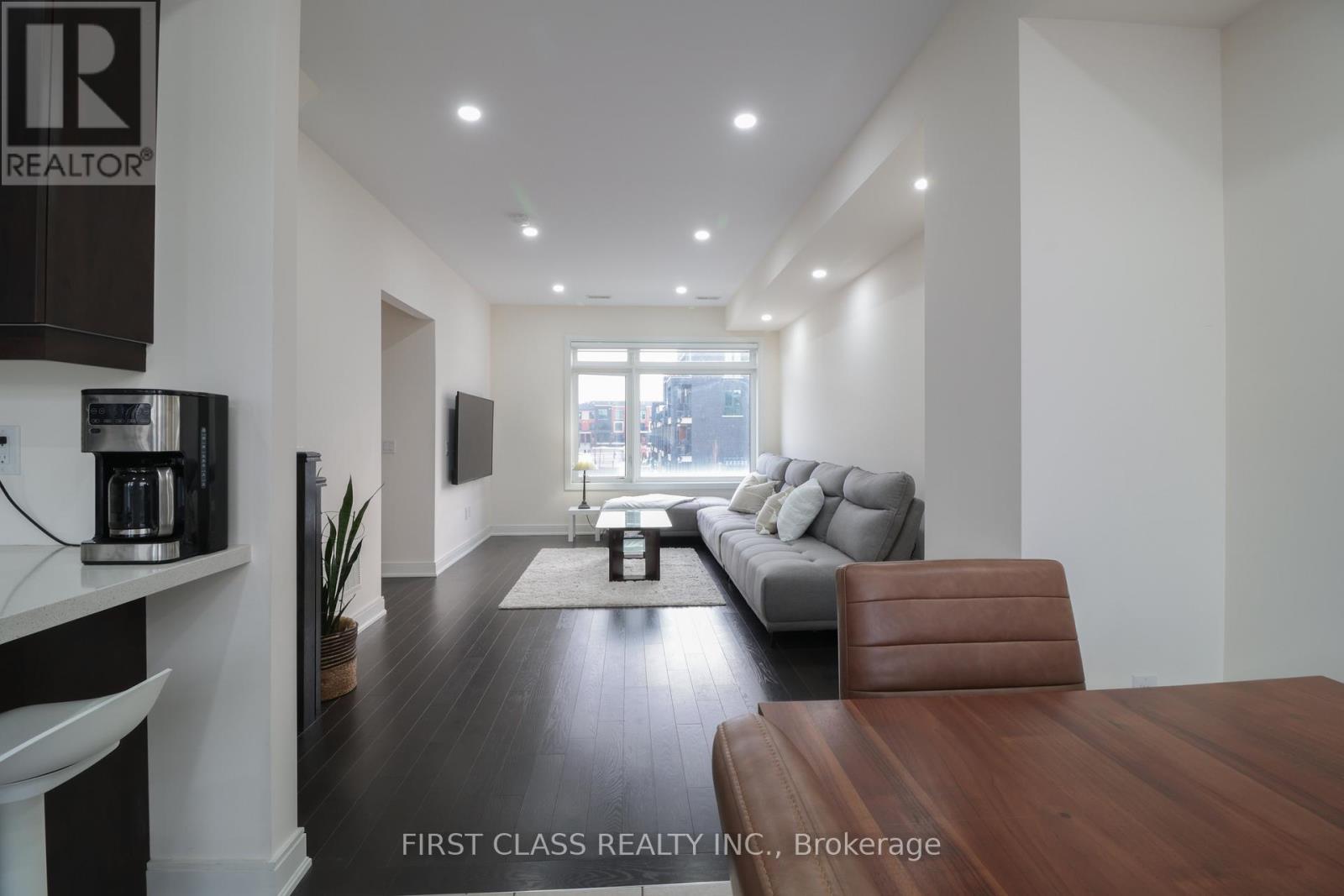 433 Veterans Drive, Brampton, Ontario  L7A 4Z1 - Photo 13 - W12830760