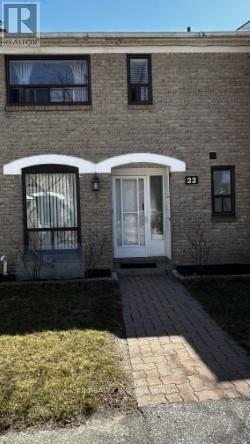 22-25 Gosford Blvd. Boulevard N, Toronto (York University Heights), Ontario  M3N 2G7 - Photo 2 - W12830772
