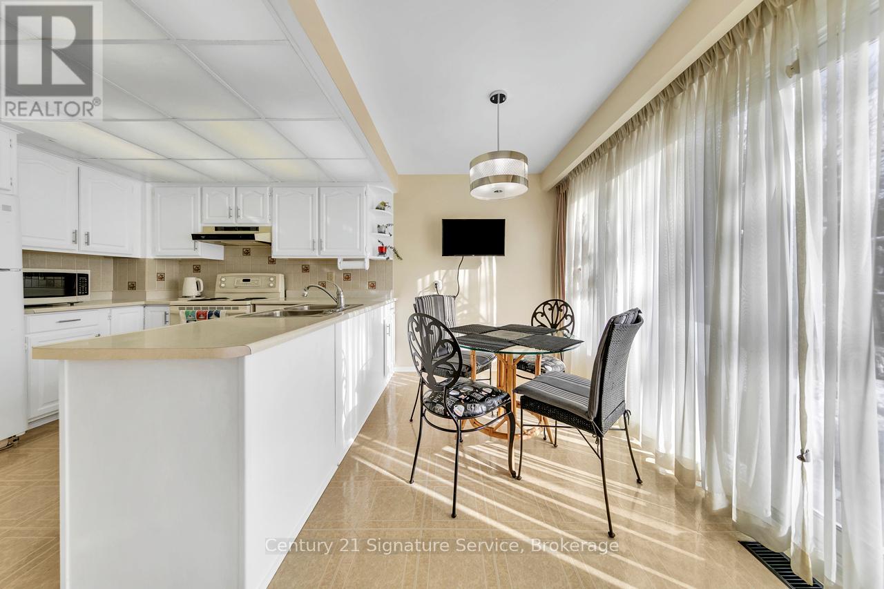 27 Northampton Street, Brampton, Ontario  L6S 3Y6 - Photo 17 - W12830782