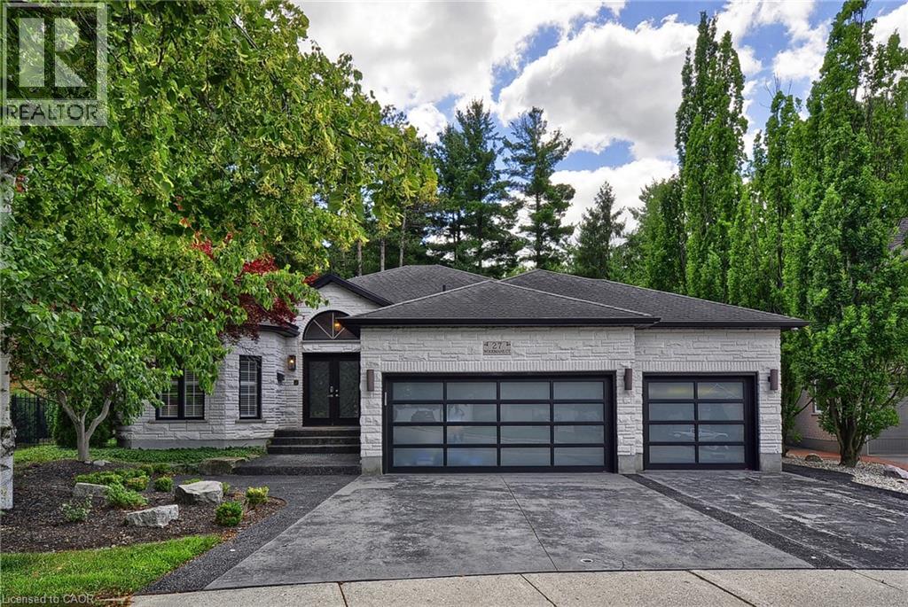 27 WOODMANS Court, Kitchener, Ontario
